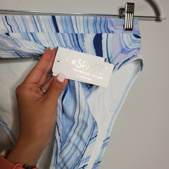 L*SPACE • Marble Blue White Frenchi Bitsy Bikini Bottom NEW Sz M - Picture 7 of 9